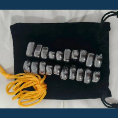 Compact Magnetic Travel Chessboard for Strategy