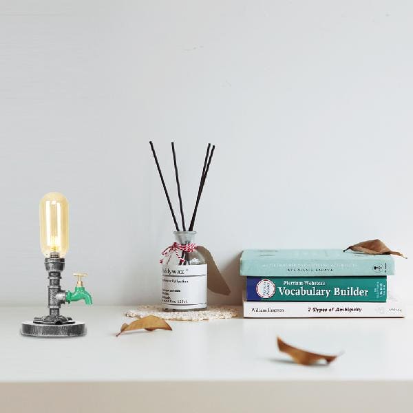 Elegant Table Lamp in Clear Glass with Round Lampshade