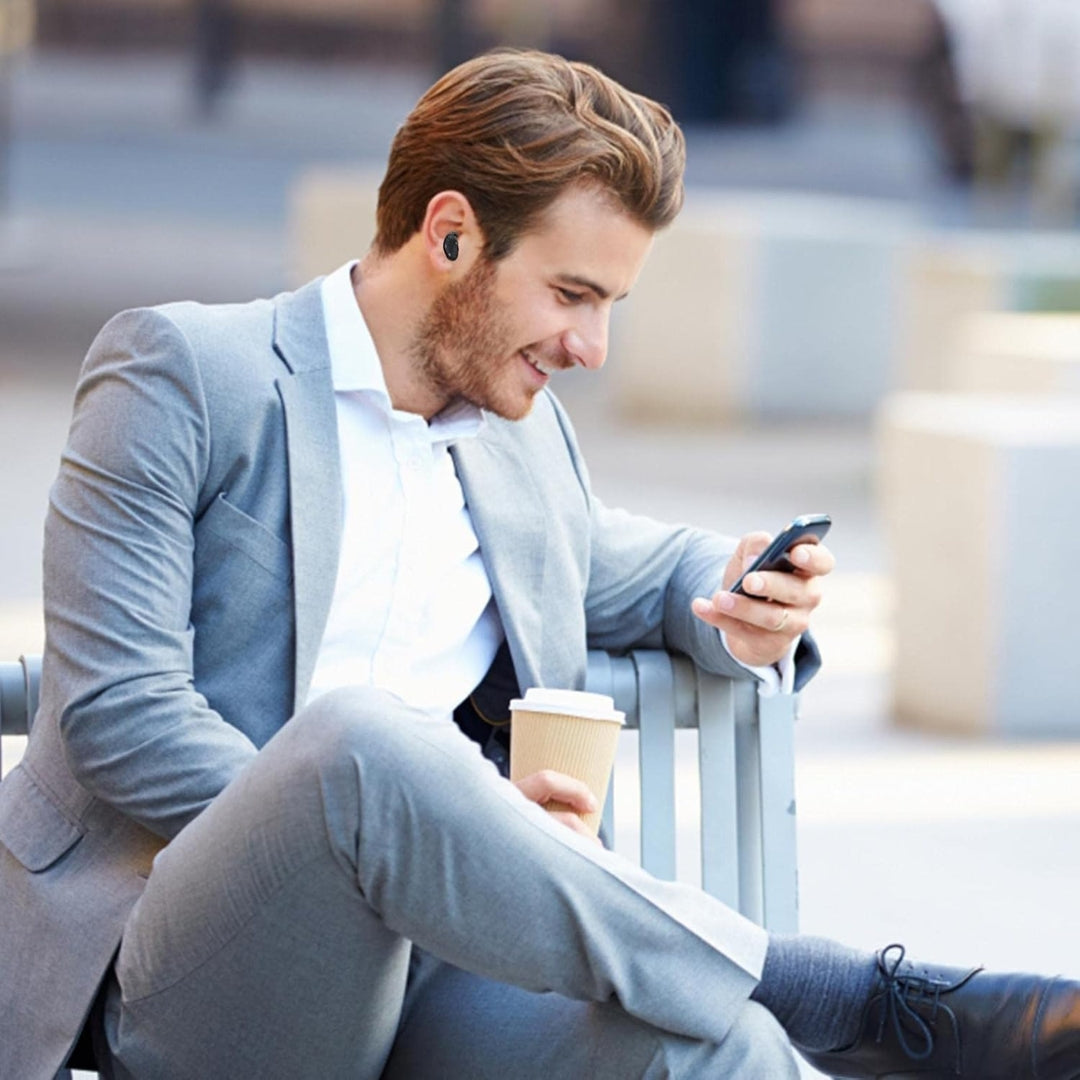 Wireless Bluetooth Earbuds with Microphone