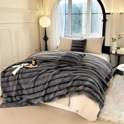 Marcherelle™ – Couverture en Fausse Fourrure de Lapin Luxueuse et Douce